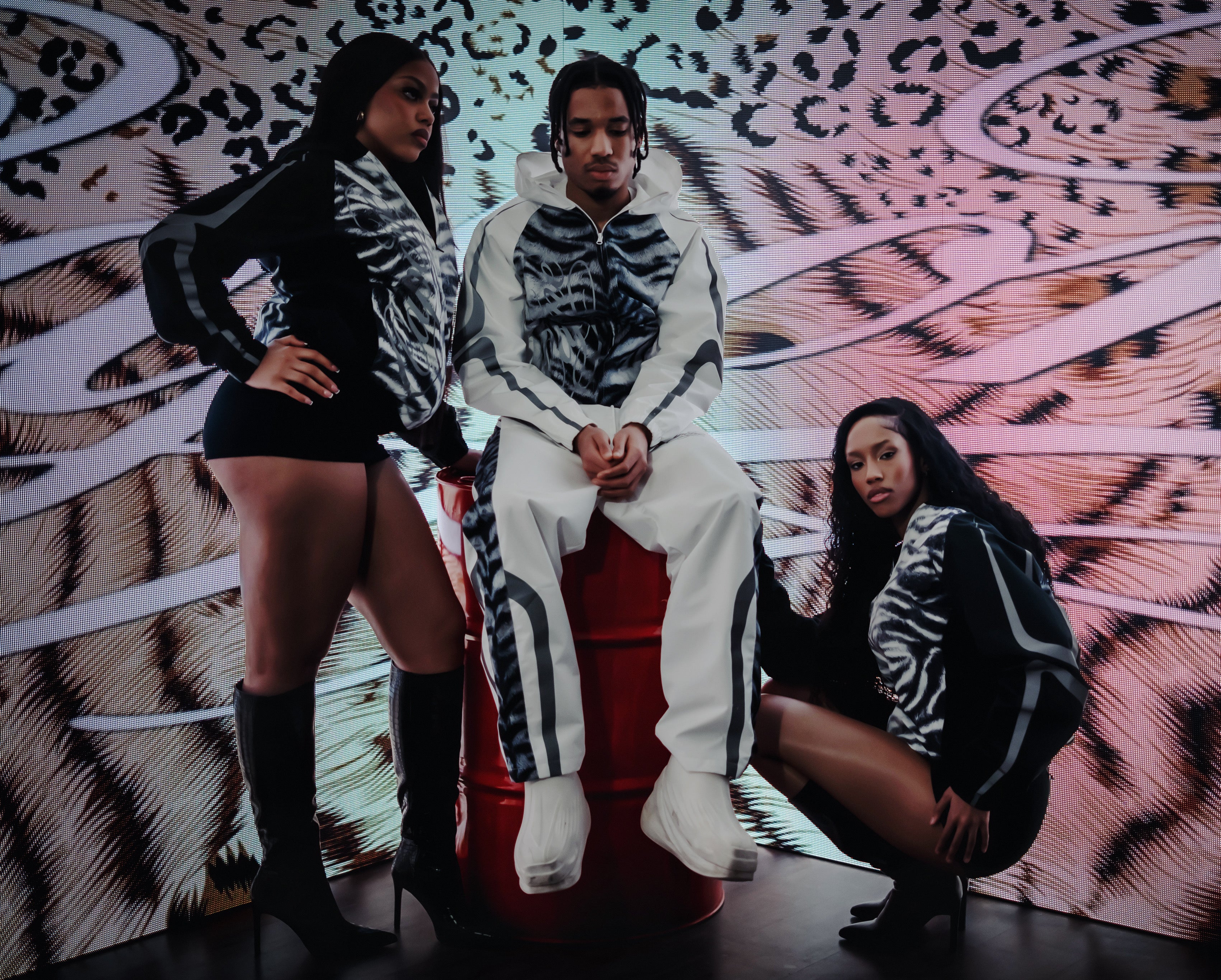 ATR TIGER TRACKSUIT [WHITE]
