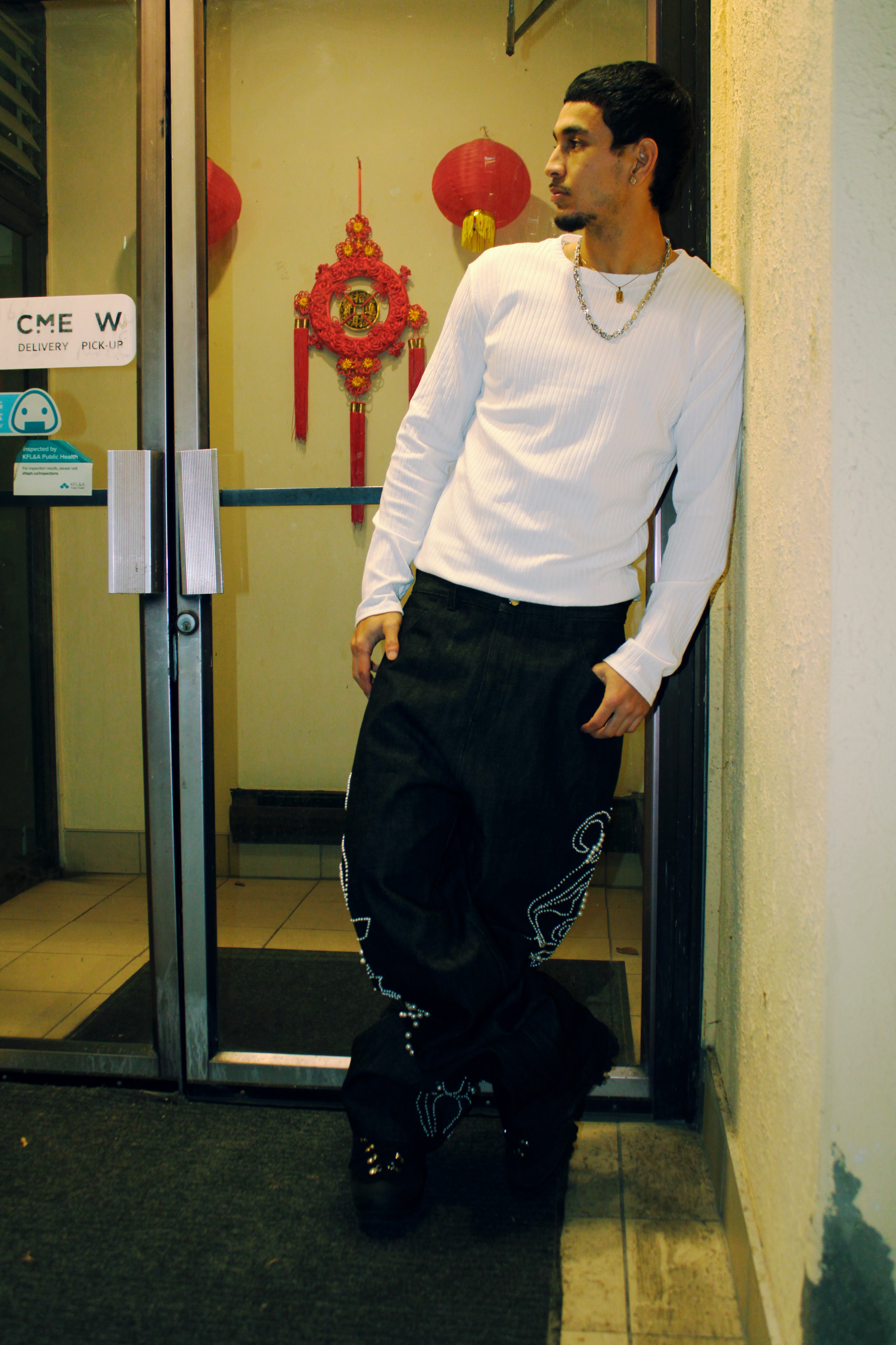 PEARL RAW DENIM [BLACK]